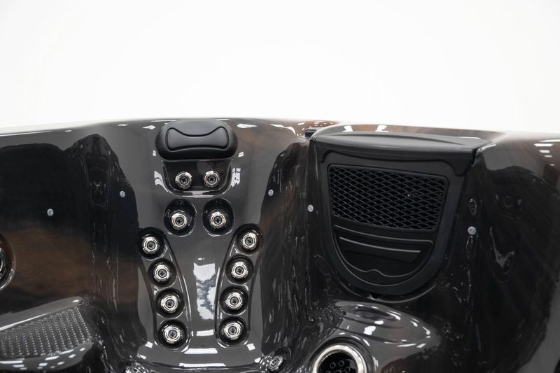 Platinum Spa Deluxe Seville <br/> (48 jets / 6 zitplaatsen)