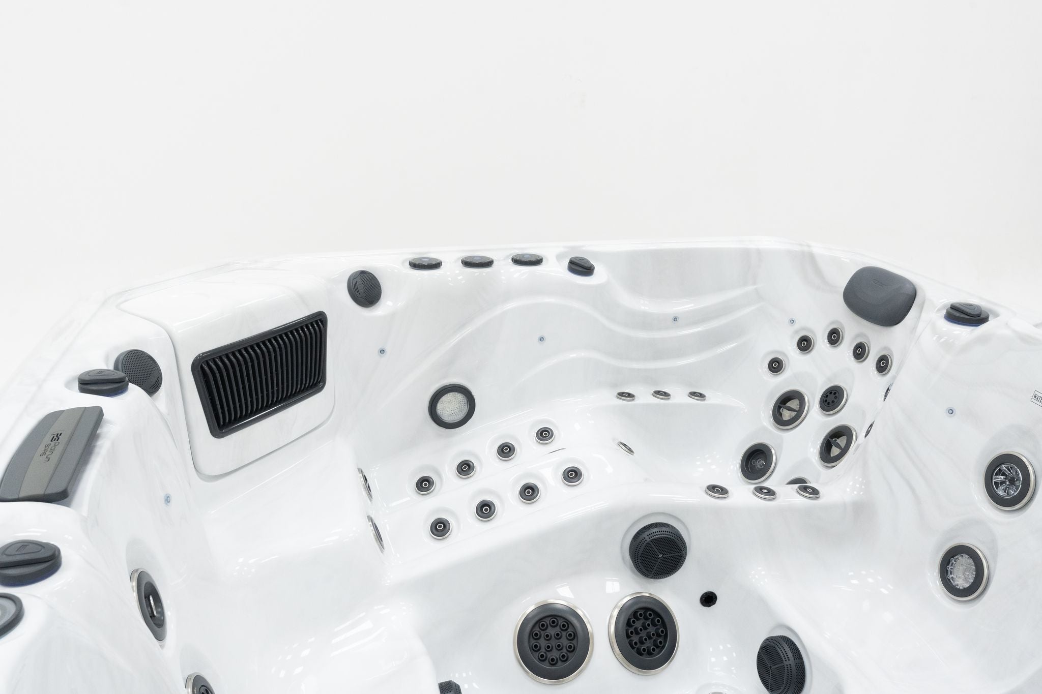 Platinum Spas Premium Tokyo V3 <br/> (89 jets / 1 lounge)