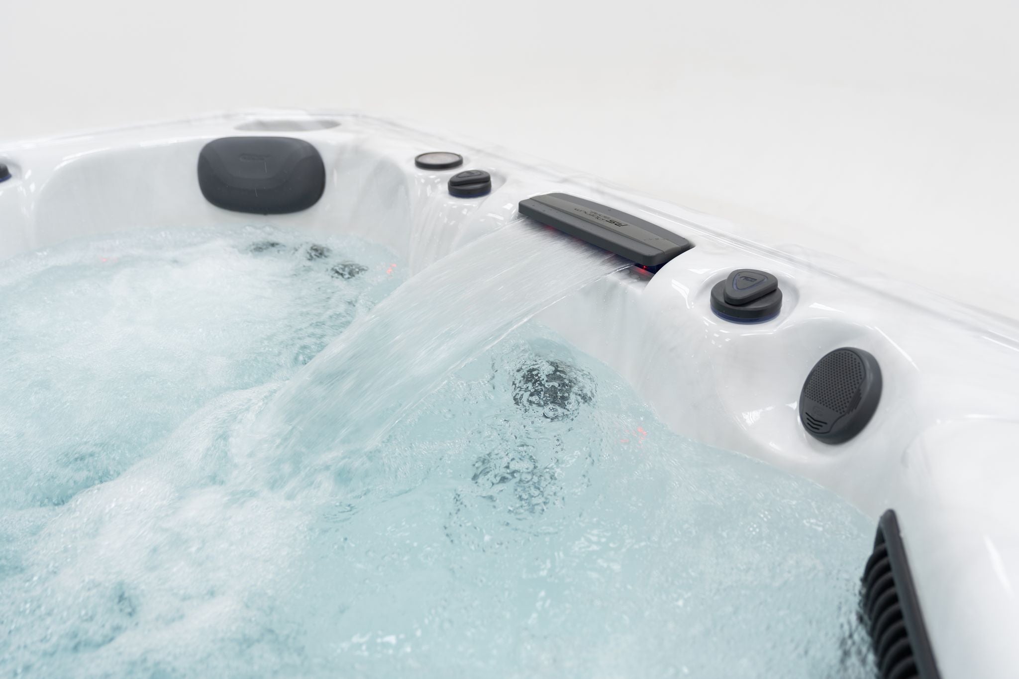 Platinum Spas Premium Tokyo V3 <br/> (89 jets / 1 lounge)