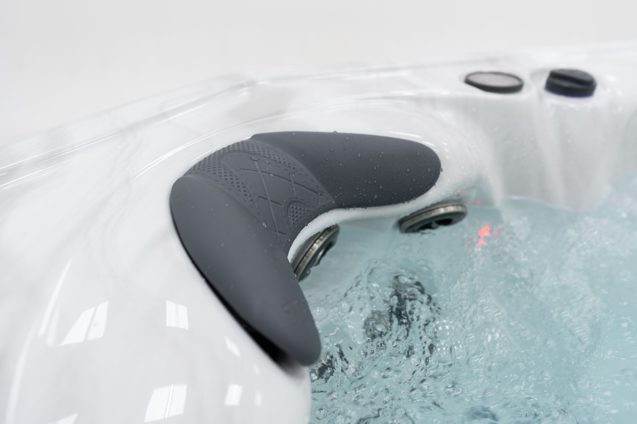 Platinum Spas Premium Tokyo V3 <br/> (89 jets / 1 lounge)