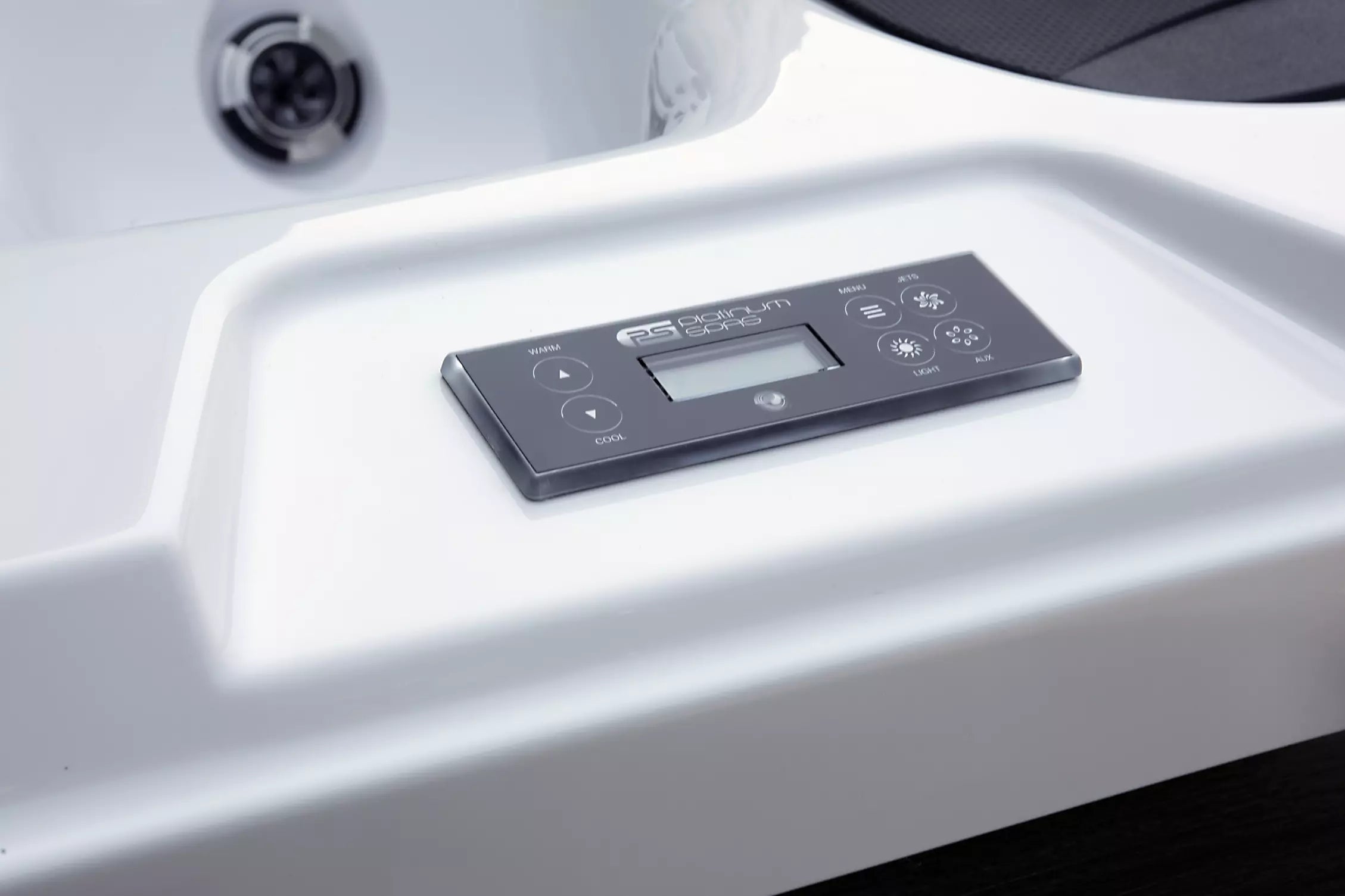 Platinum Spas Deluxe Reims <br/> (25 jets / 1 lounge)